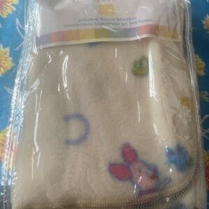 Disney Winnie the Pooh Piglet Eeyore Cream Fleece Blanket